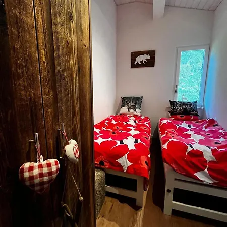 アパート Eiger Nest